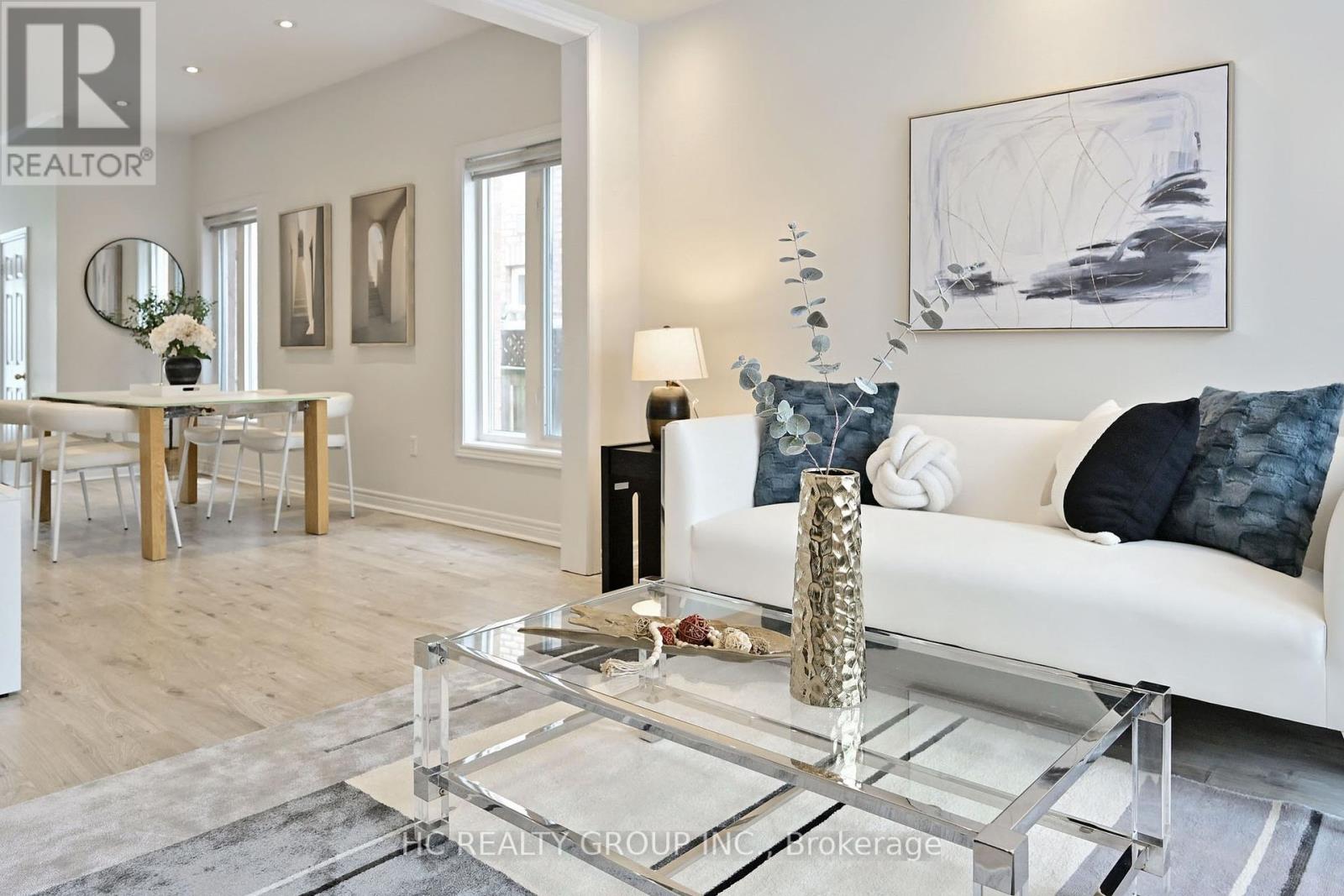 Single Family House for Sale in  AUTUMN HILL BOULEVARD Vaughan (Patterson) 