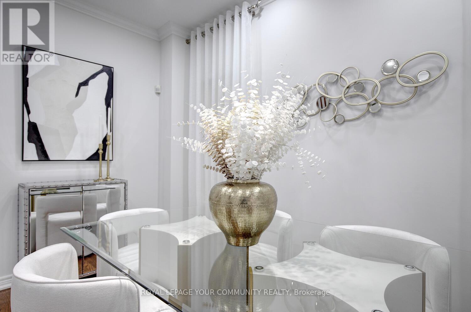 Single Family House for Sale in  LADY LORETTA LANE Vaughan (Patterson) 