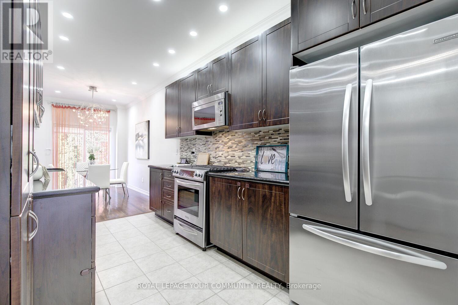Single Family House for Sale in  LADY LORETTA LANE Vaughan (Patterson) 