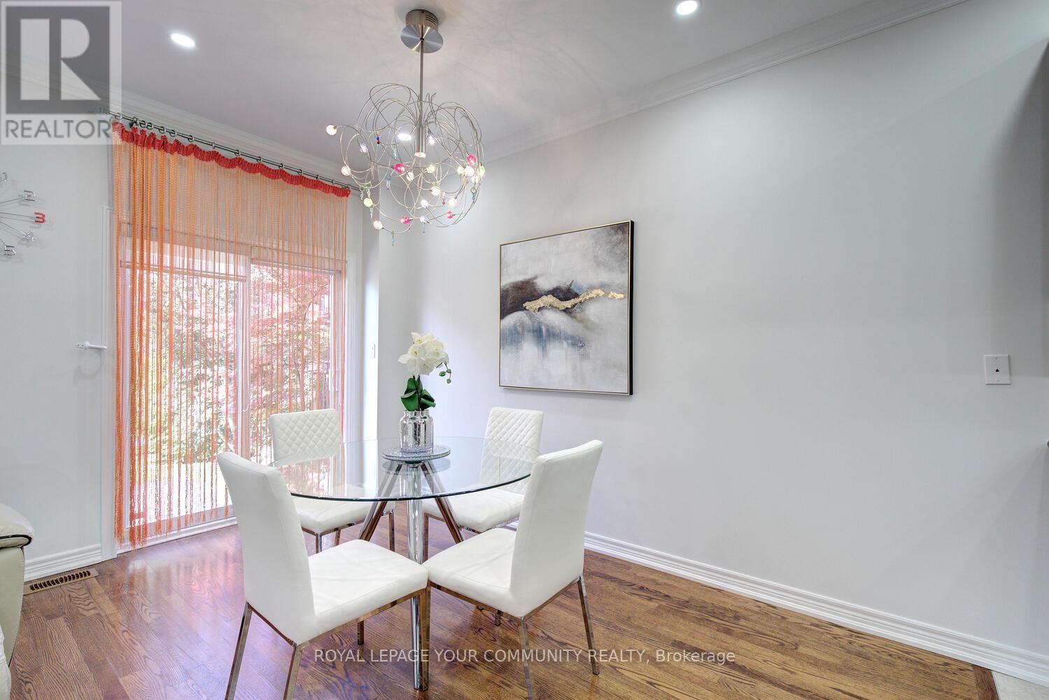 Single Family House for Sale in  LADY LORETTA LANE Vaughan (Patterson) 