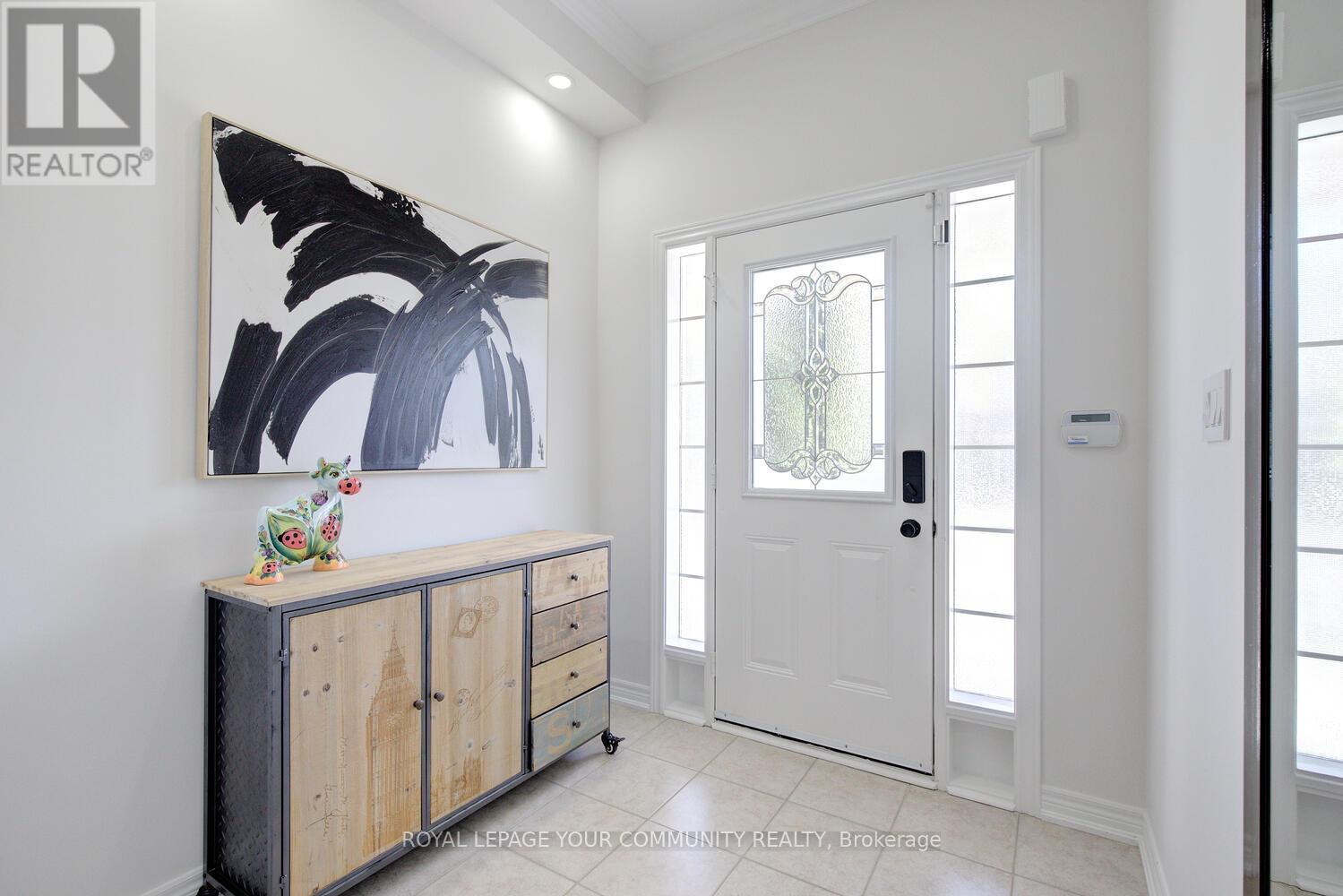 Single Family House for Sale in  LADY LORETTA LANE Vaughan (Patterson) 