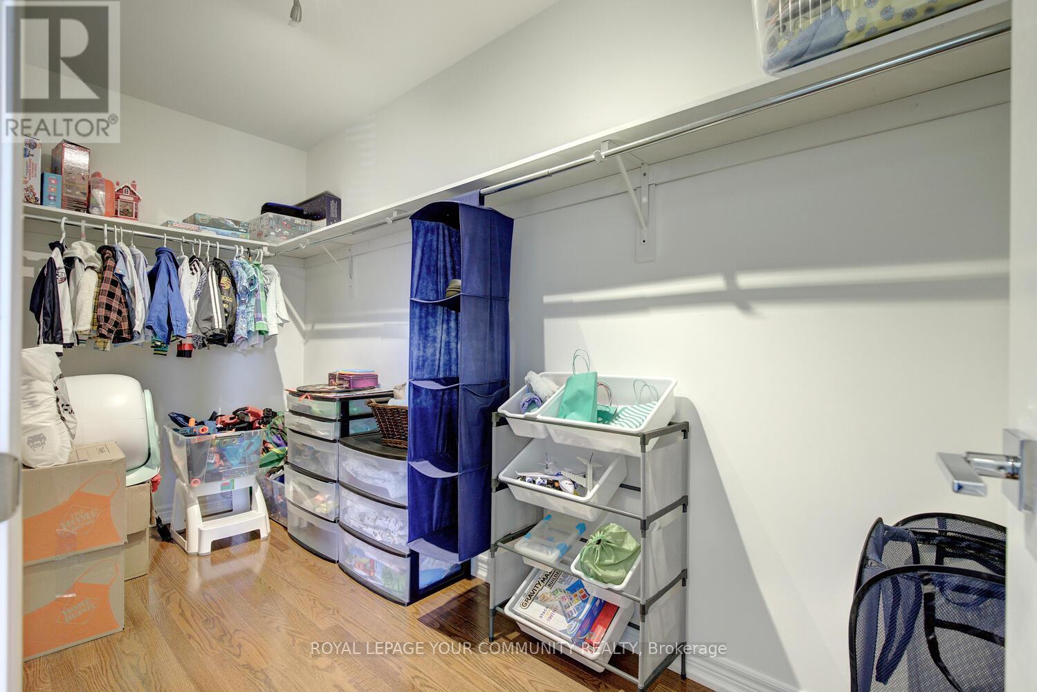 Single Family House for Sale in  LADY LORETTA LANE Vaughan (Patterson) 