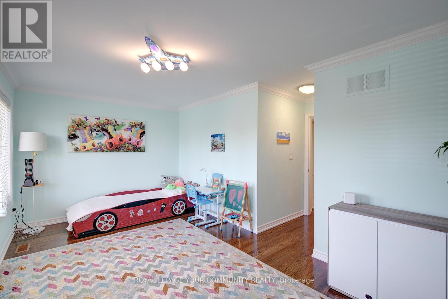 Single Family House for Sale in  LADY LORETTA LANE Vaughan (Patterson) 