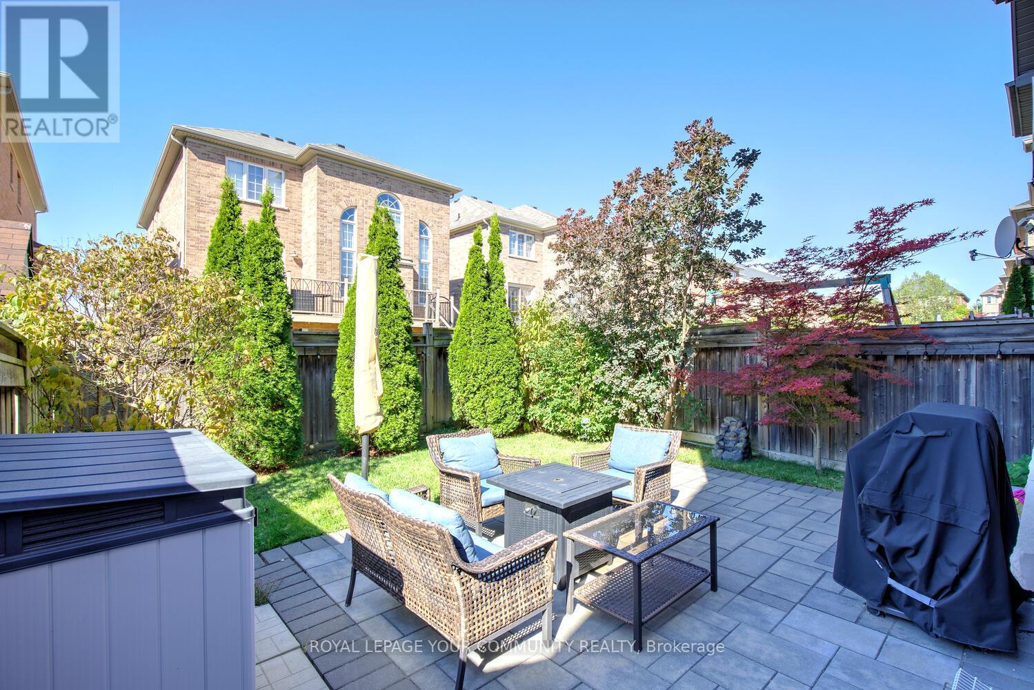 Single Family House for Sale in  LADY LORETTA LANE Vaughan (Patterson) 
