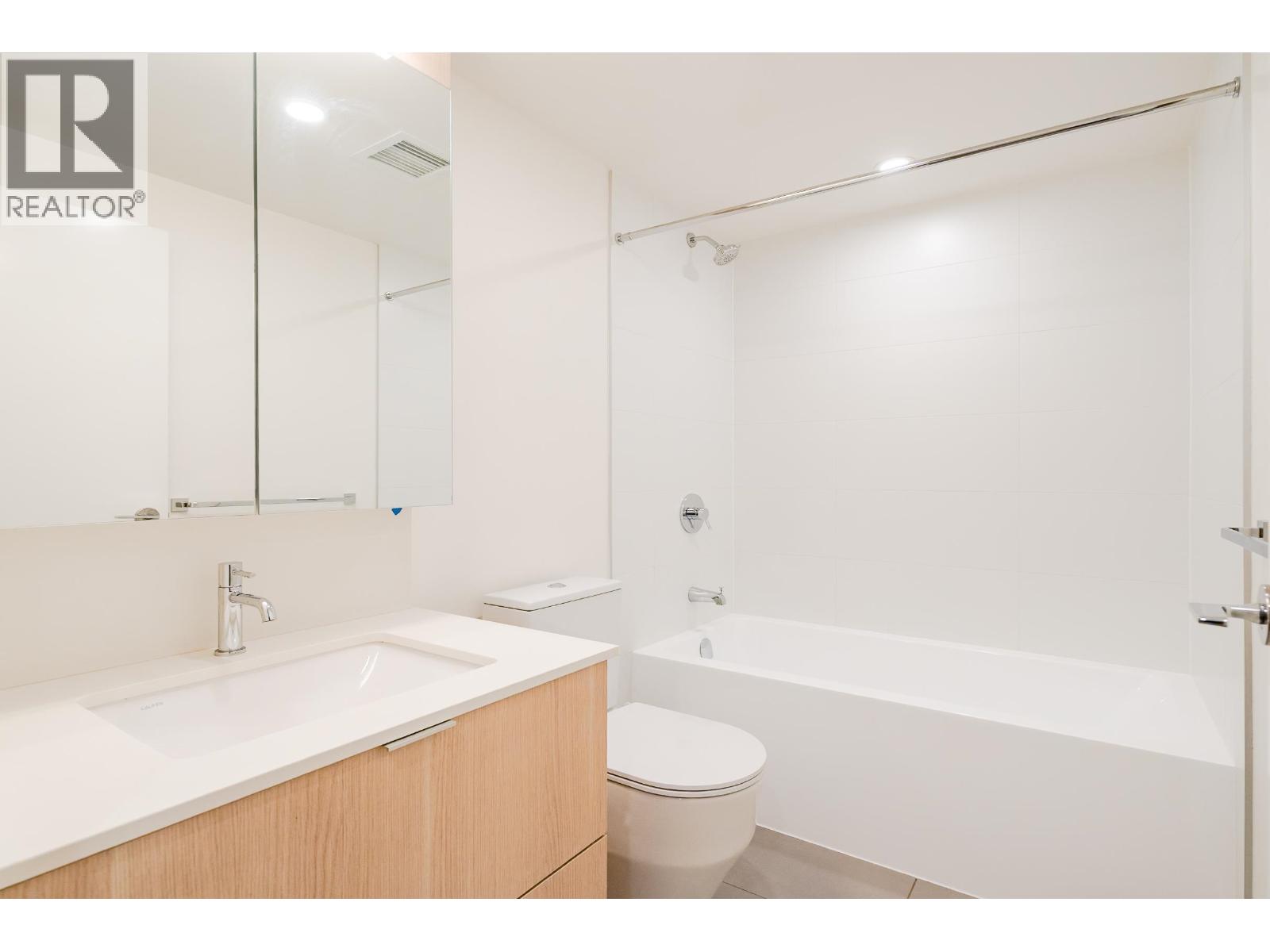 1005 318 ALDERSON AVENUE, Coquitlam