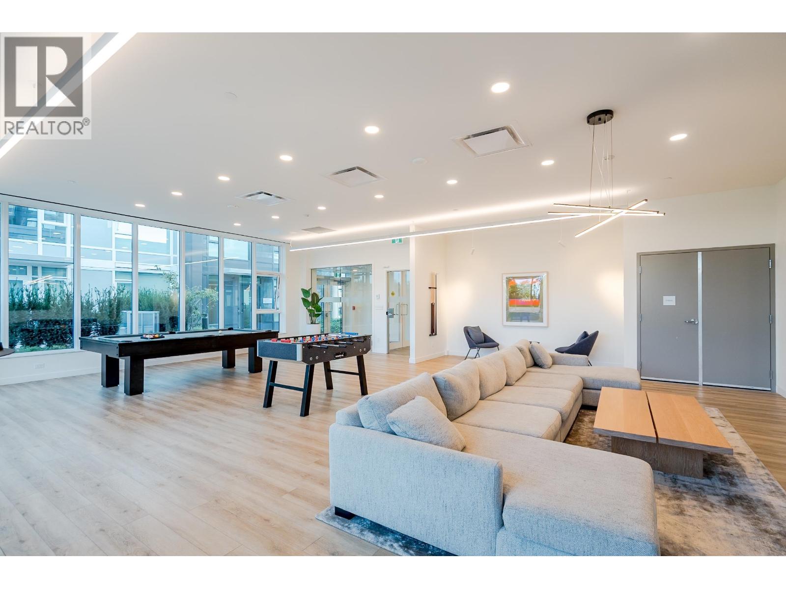 1005 318 ALDERSON AVENUE, Coquitlam