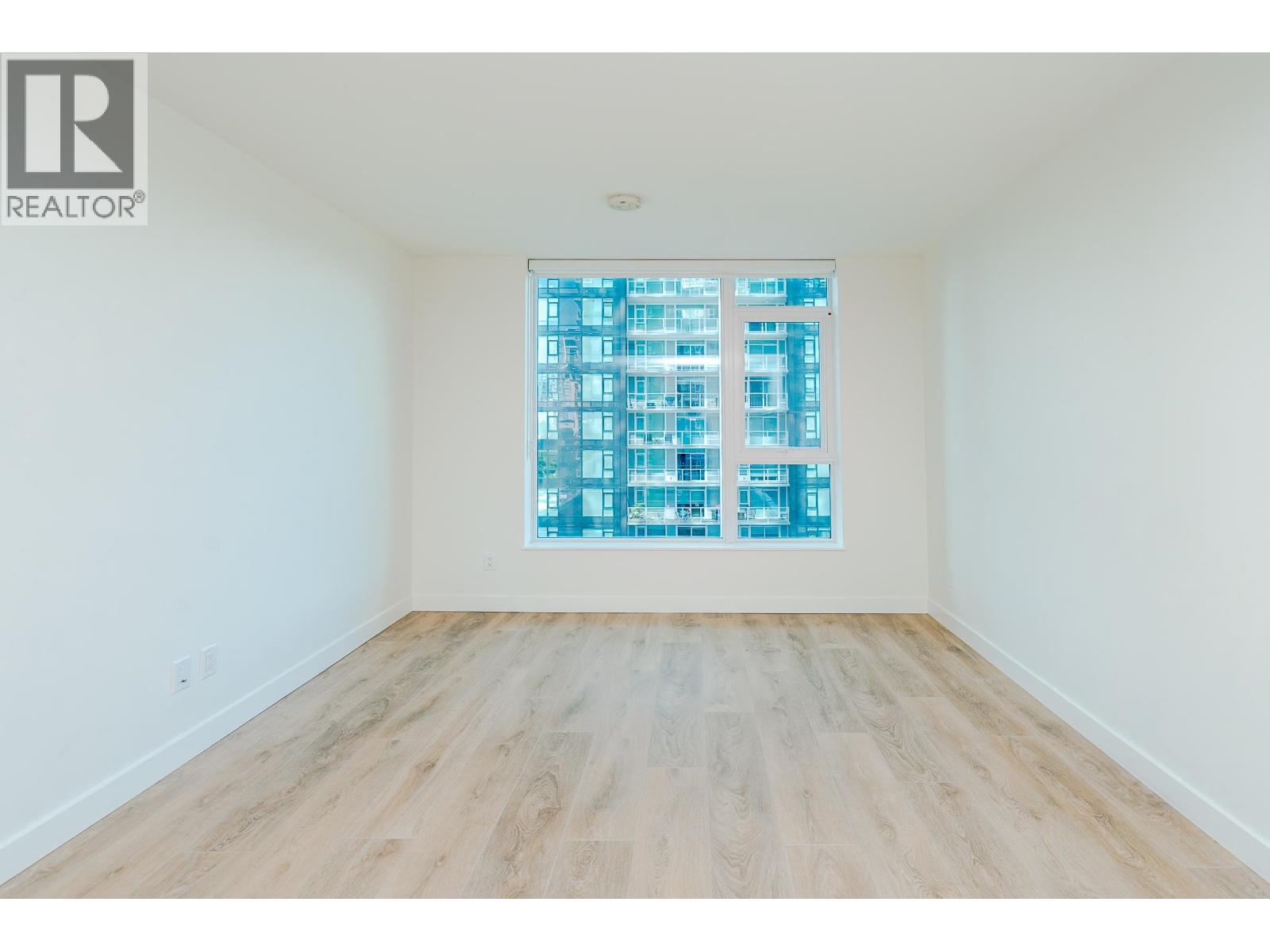 1005 318 ALDERSON AVENUE, Coquitlam