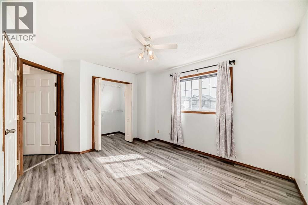 Single Family House for Sale in  Saddleback Way NE Saddle Ridge Calgary 