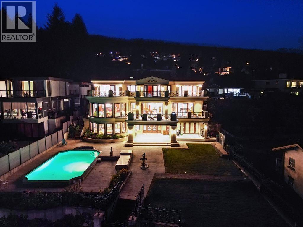1327 CHARTWELL DRIVE, West Vancouver