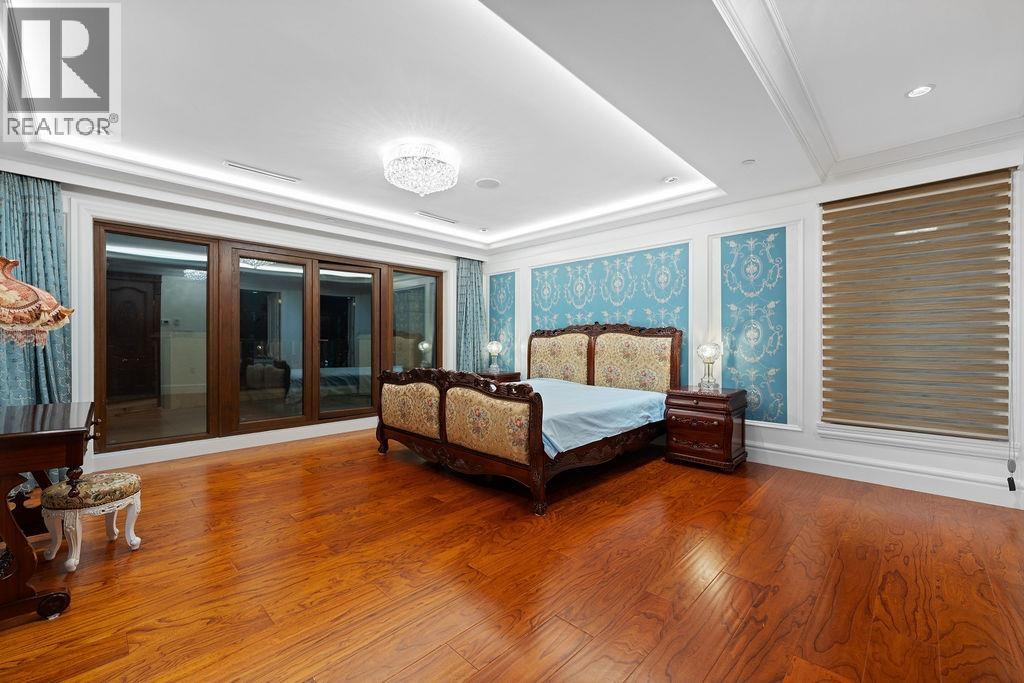1327 CHARTWELL DRIVE, West Vancouver