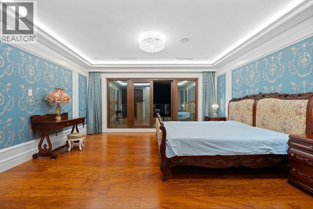 1327 CHARTWELL DRIVE, West Vancouver