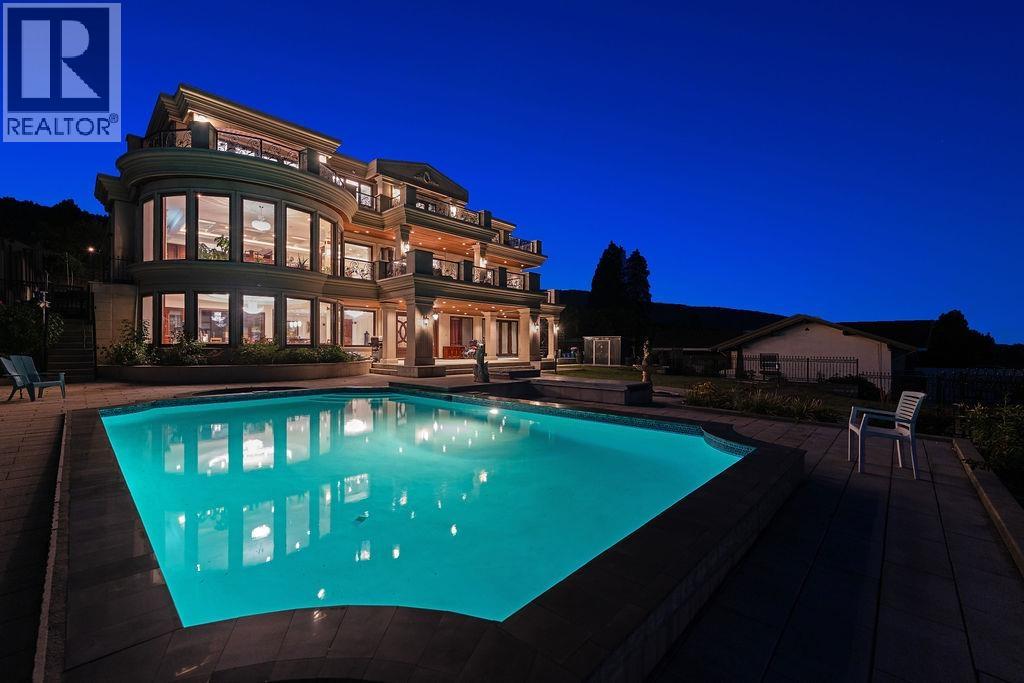 1327 CHARTWELL DRIVE, West Vancouver