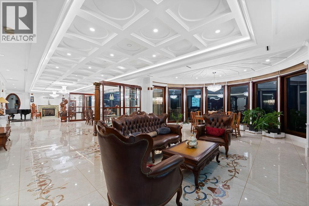1327 CHARTWELL DRIVE, West Vancouver