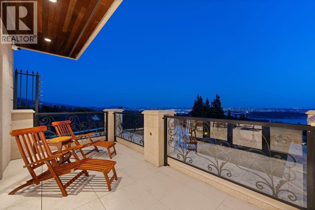 1327 CHARTWELL DRIVE, West Vancouver
