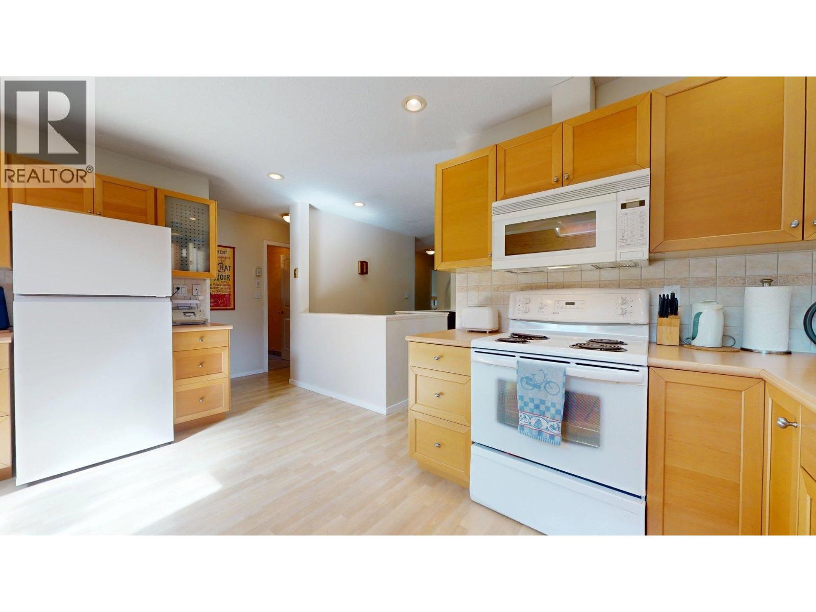 41343 KINGSWOOD ROAD, Squamish