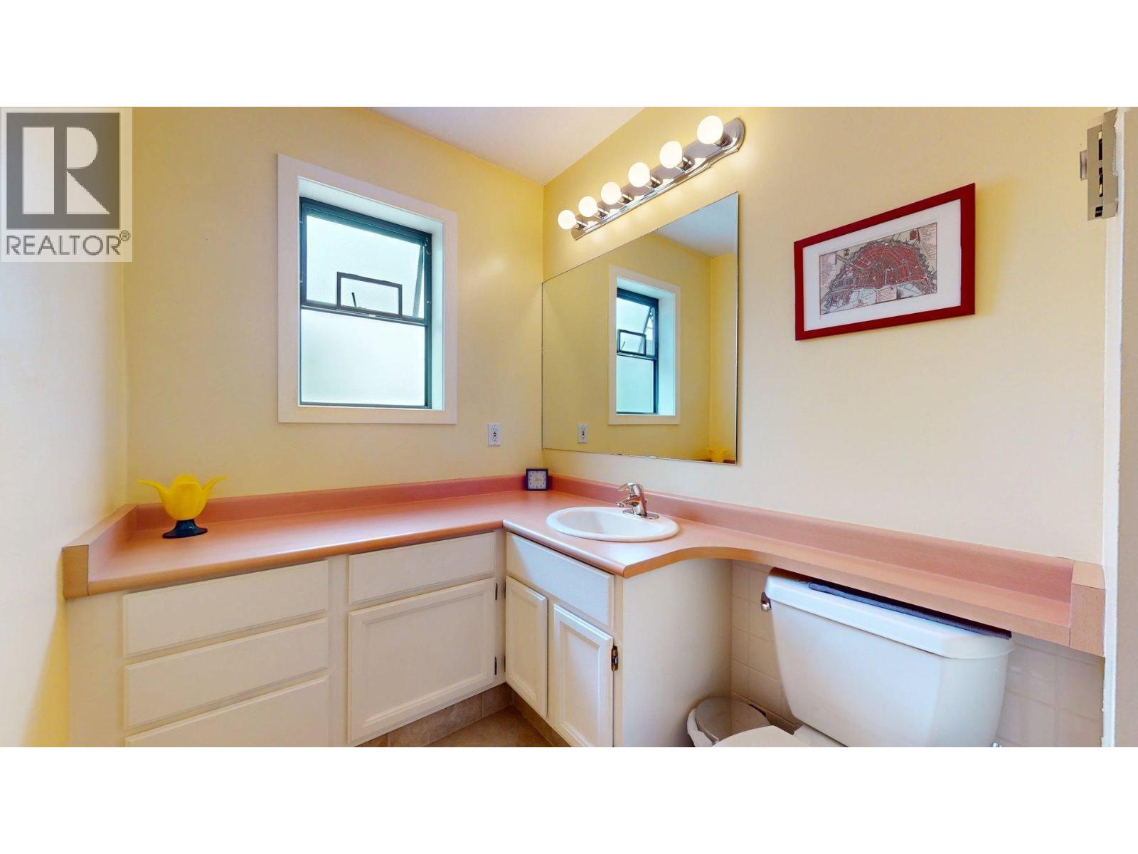 41343 KINGSWOOD ROAD, Squamish