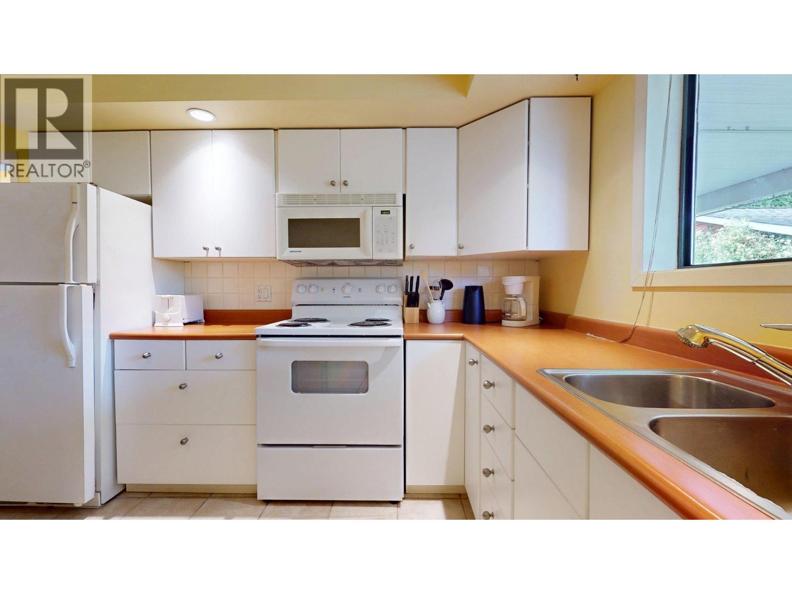 41343 KINGSWOOD ROAD, Squamish