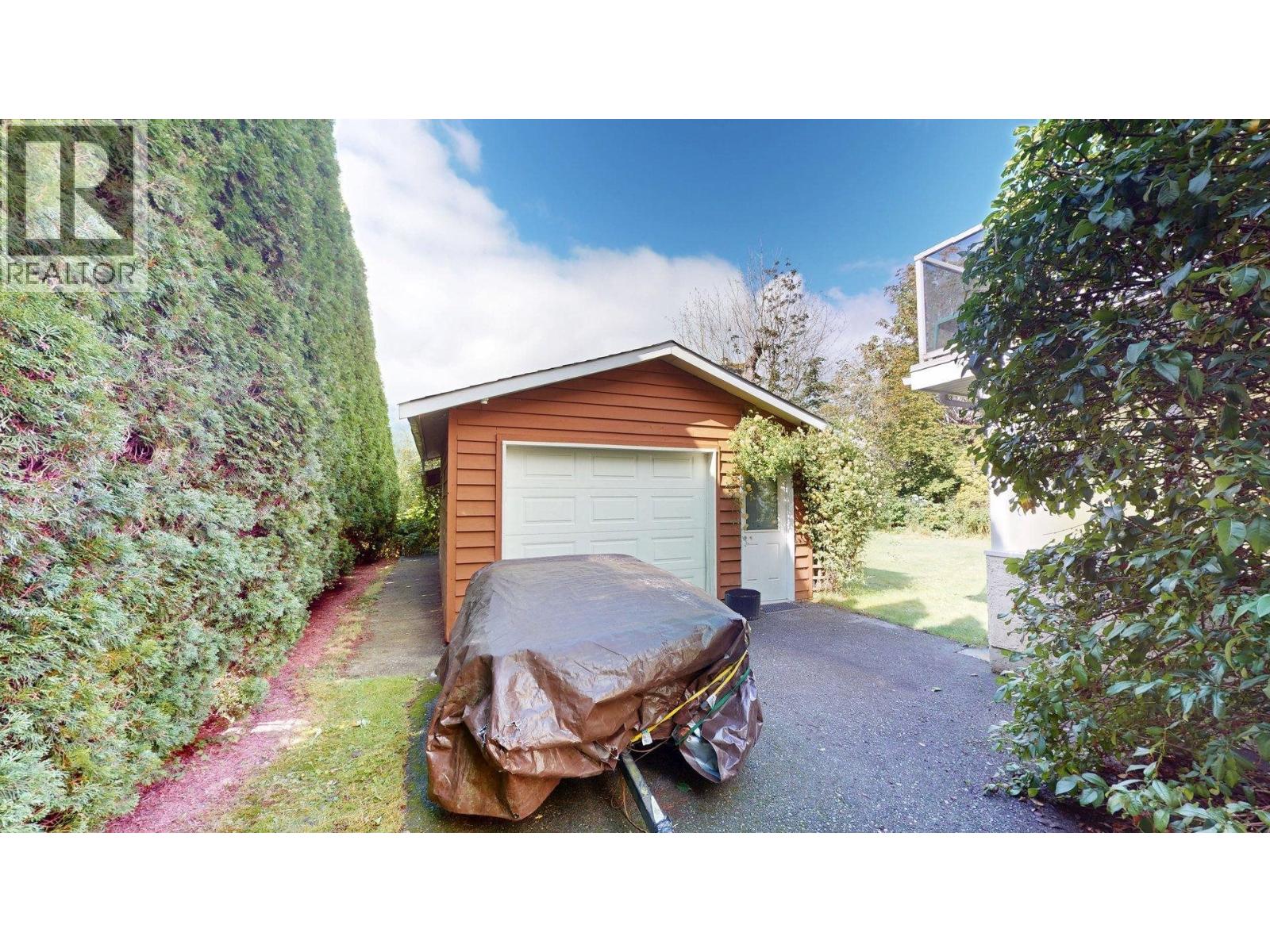 41343 KINGSWOOD ROAD, Squamish