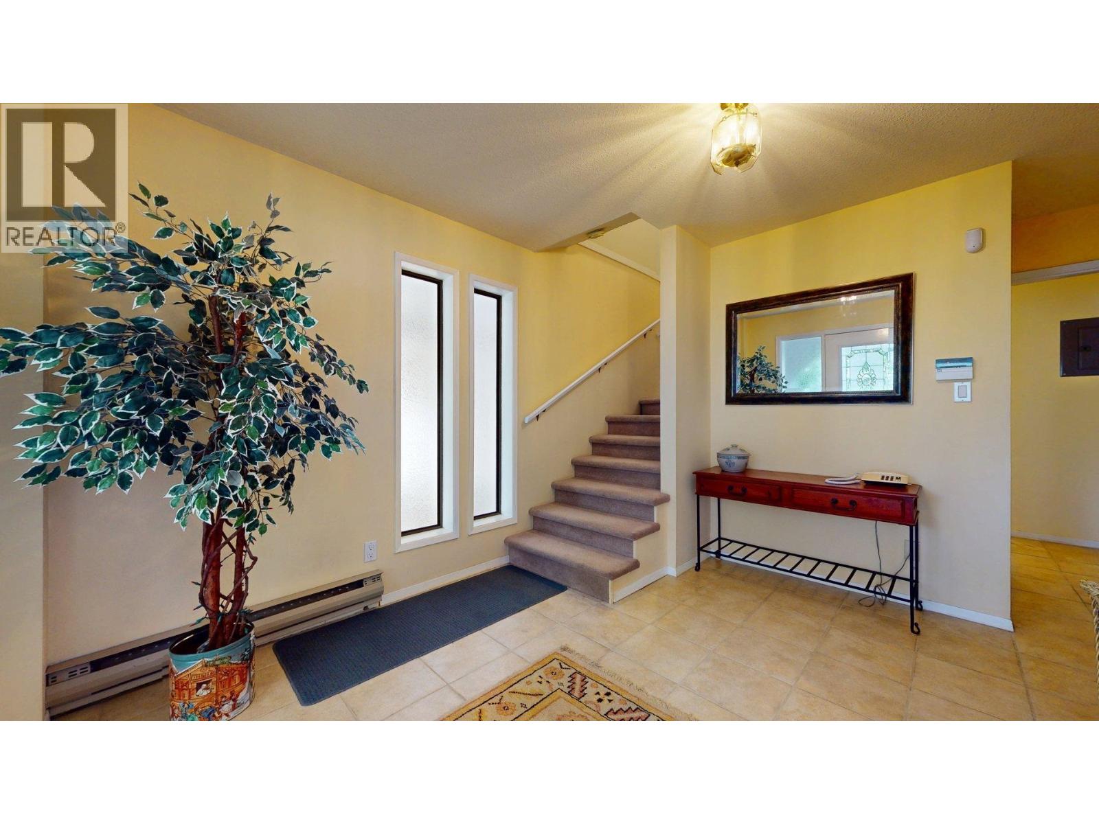 41343 KINGSWOOD ROAD, Squamish