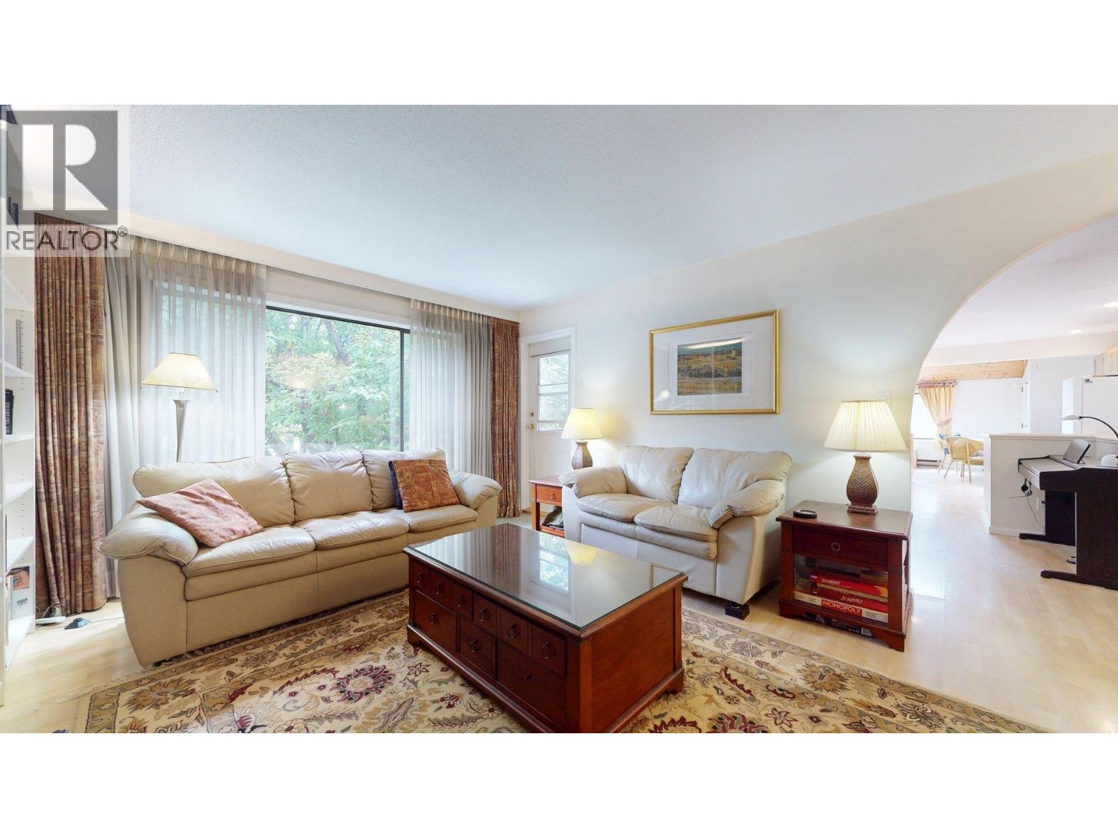 41343 KINGSWOOD ROAD, Squamish