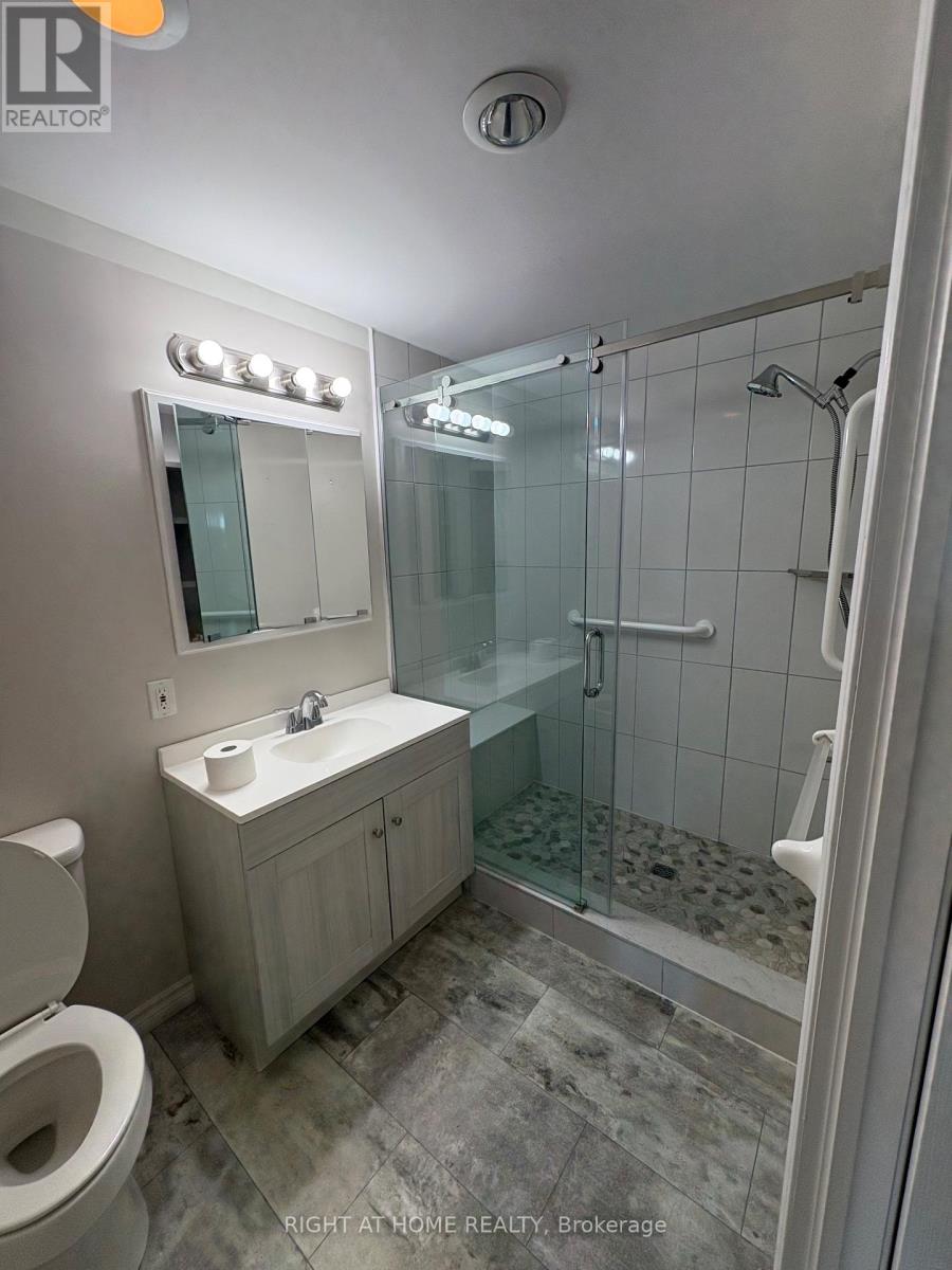 #417 94 DEAN AVENUE - 26