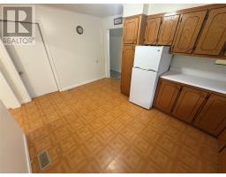 3 Davis Lane thumbnail 14