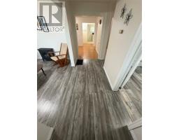 3 Davis Lane thumbnail 17