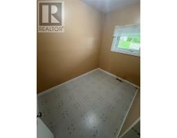 3 Davis Lane thumbnail 27