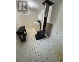 3 Davis Lane thumbnail 9