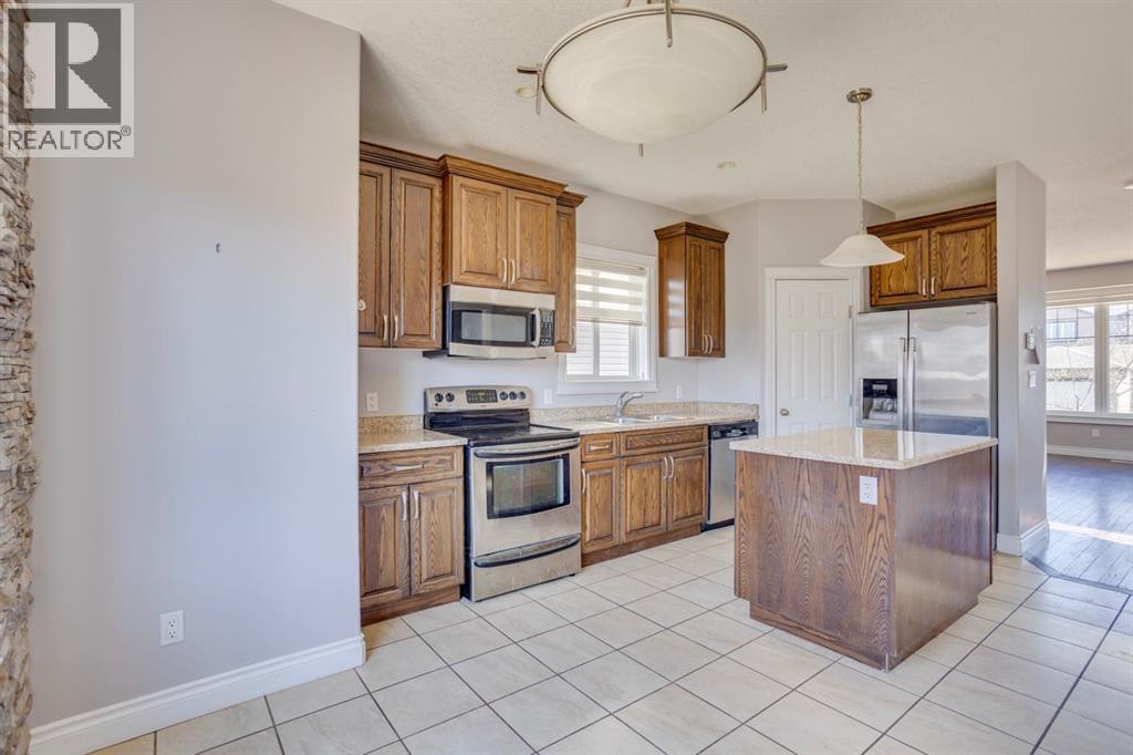 104 Chestnut Way, Fort McMurray