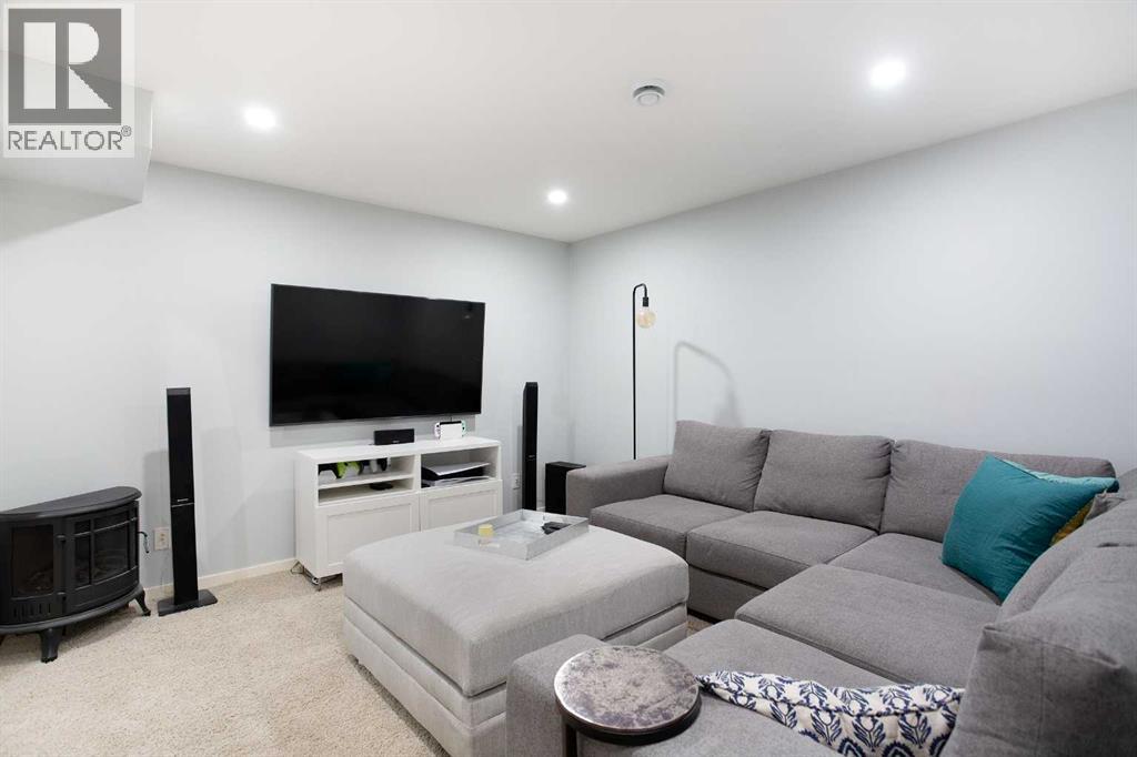 Single Family House for Sale in  Nolanfield Way NW Nolan Hill Calgary 