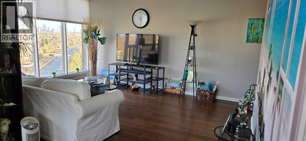 Single Family House for Sale in   Point Drive NW Point McKay Calgary 