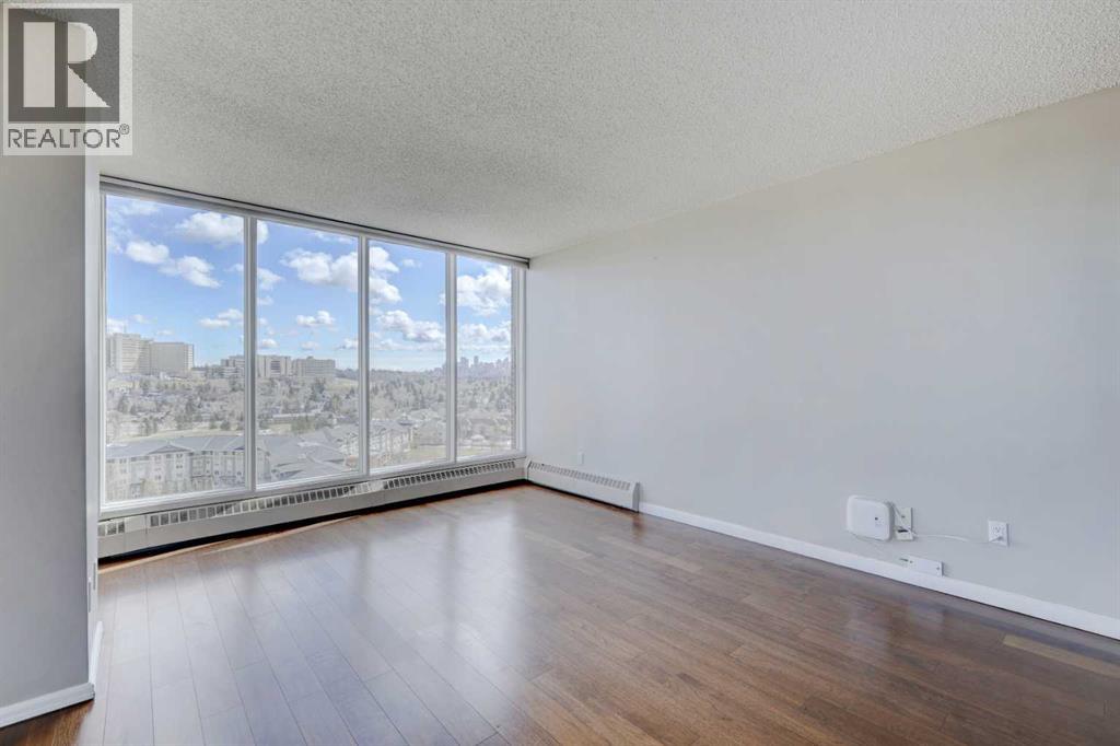 Single Family House for Sale in   Point Drive NW Point McKay Calgary 