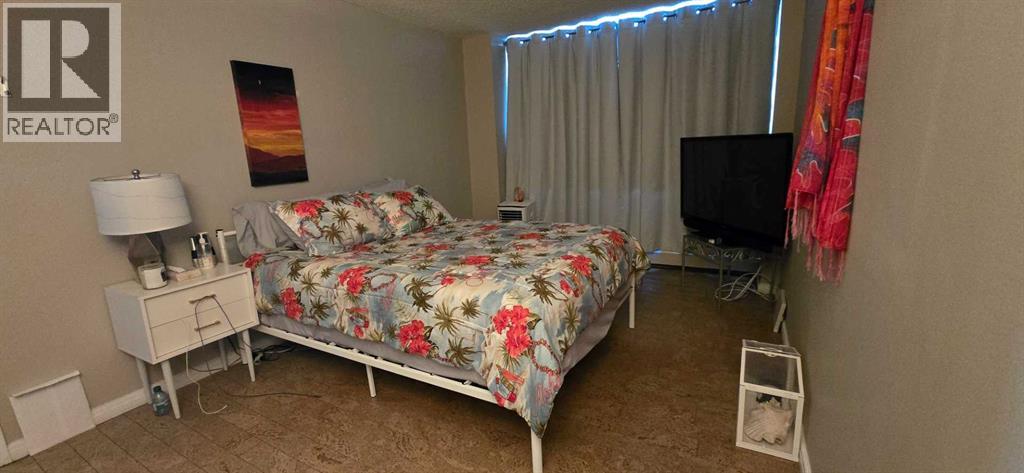 Single Family House for Sale in   Point Drive NW Point McKay Calgary 