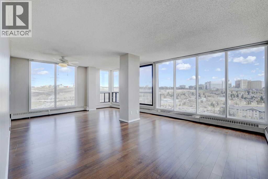 Single Family House for Sale in   Point Drive NW Point McKay Calgary 