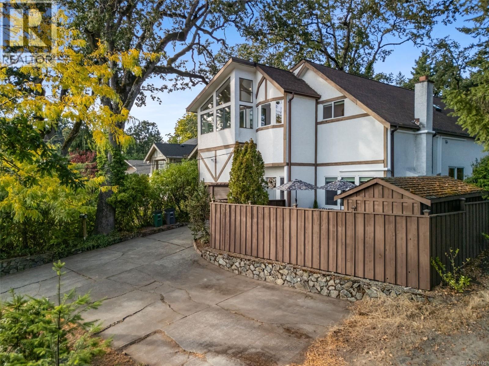 1030 Burnside Rd W, Saanich