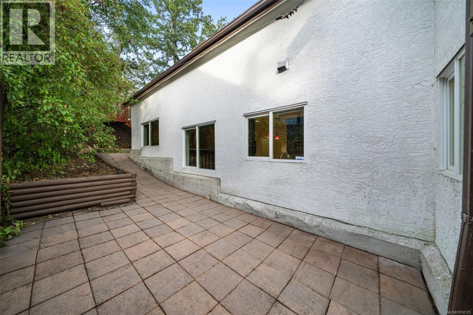 1030 Burnside Rd W, Saanich