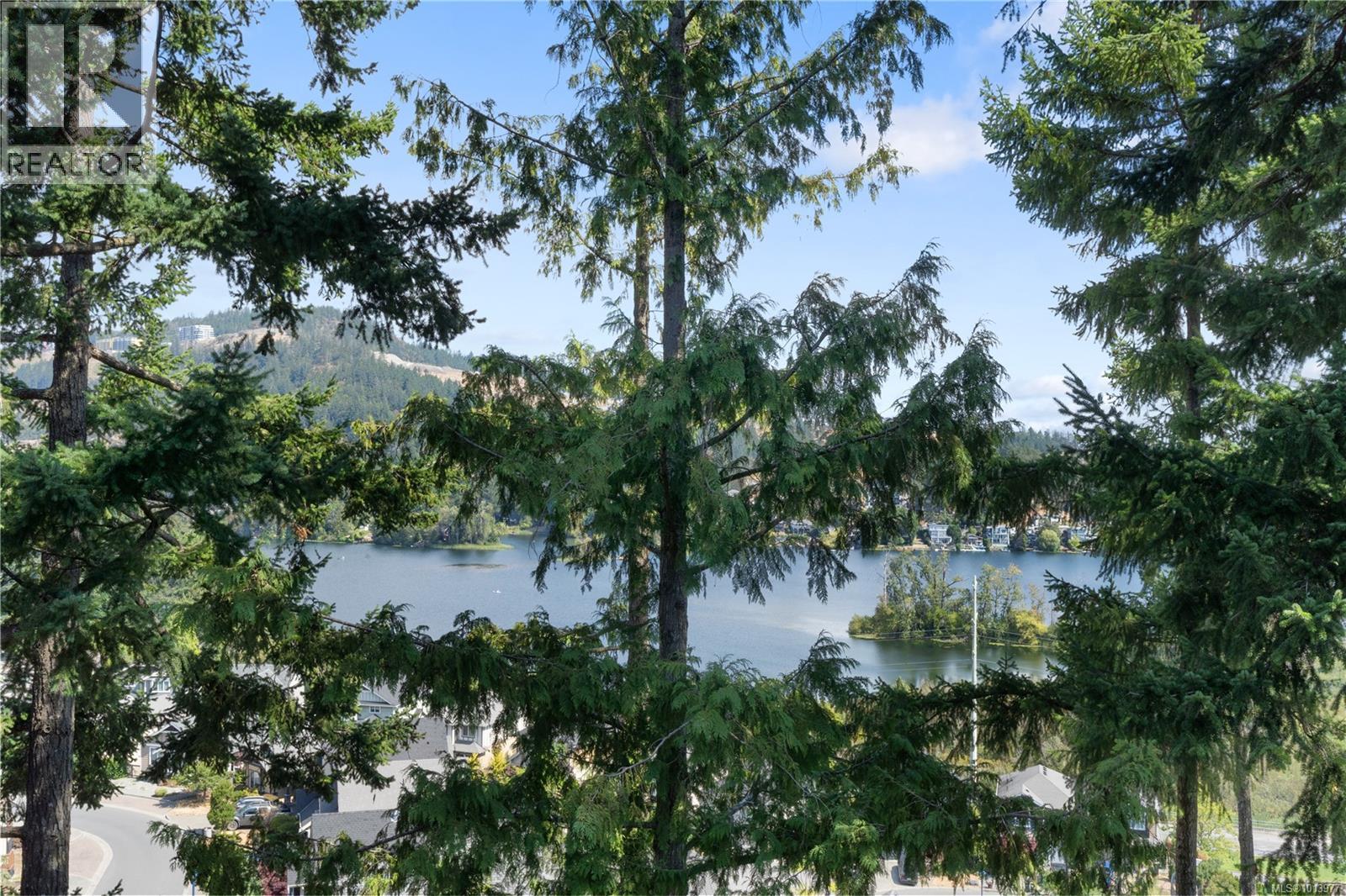 309 1145 Sikorsky Road, Langford