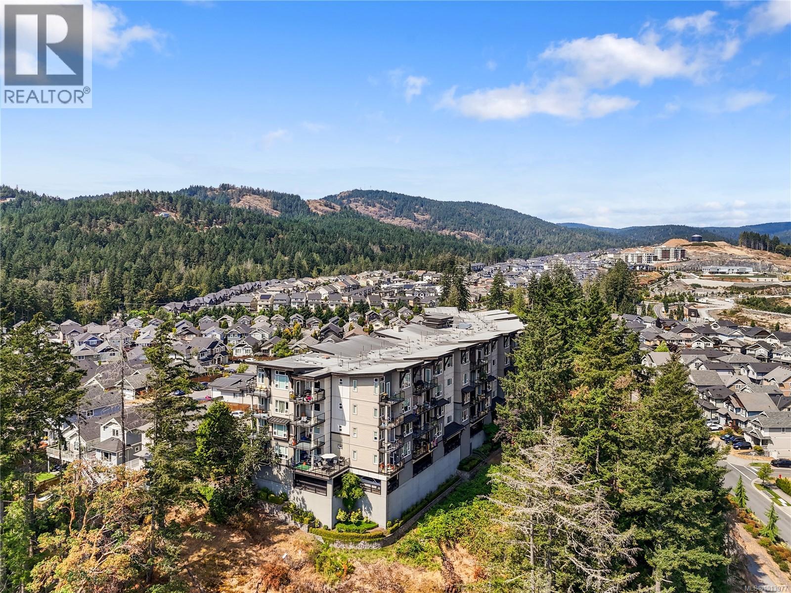 309 1145 Sikorsky Road, Langford