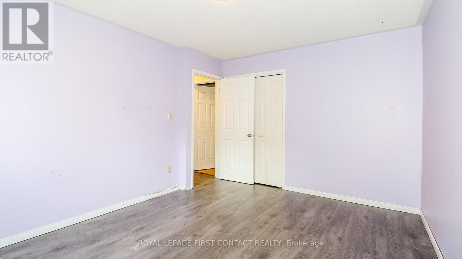 24 HOWARD AVENUE - 19