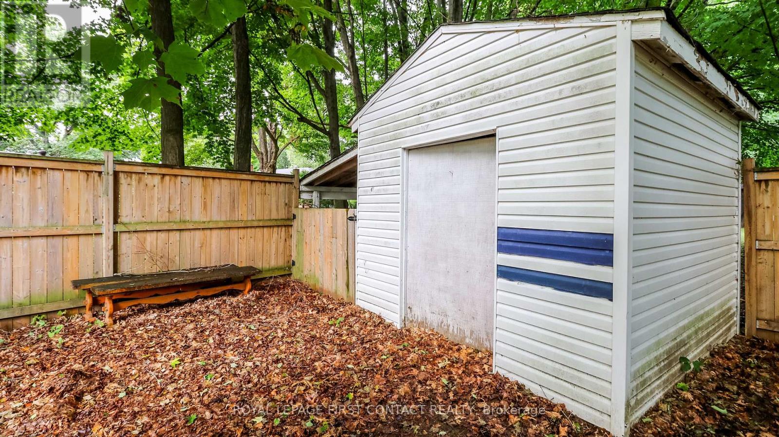 24 HOWARD AVENUE - 46