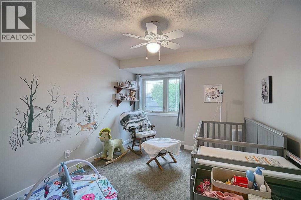 Single Family House for Sale in  Riverside Circle SE Riverbend Calgary 
