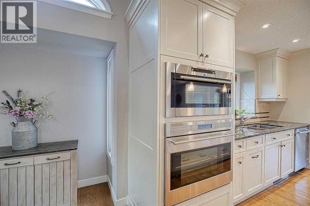 Single Family House for Sale in  Riverside Circle SE Riverbend Calgary 