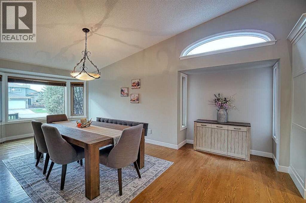 Single Family House for Sale in  Riverside Circle SE Riverbend Calgary 