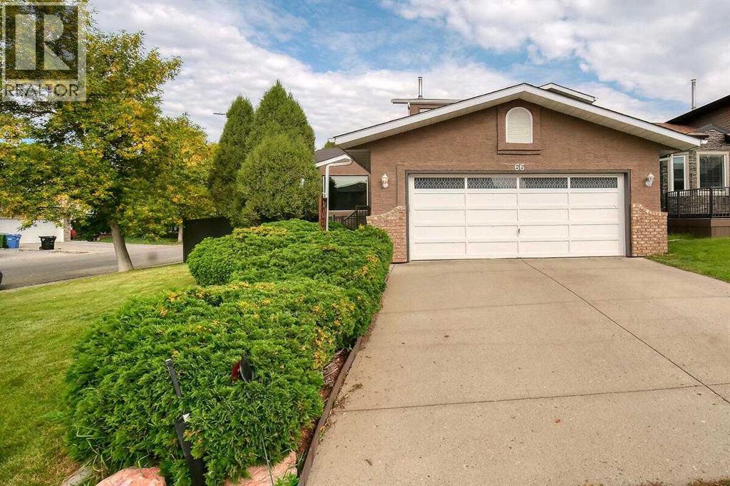 66 Riverside Circle SE, Calgary, Alberta