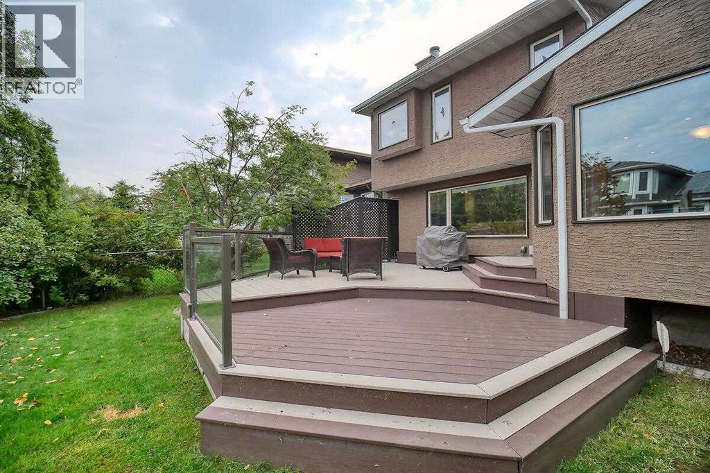 Single Family House for Sale in  Riverside Circle SE Riverbend Calgary 