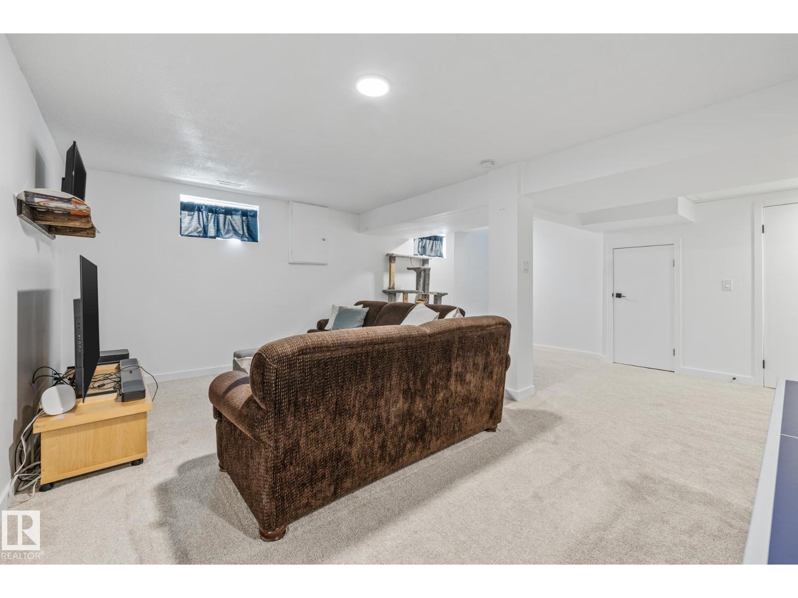 Single Family House Bungalow for Sale in   AV NW Edmonton 