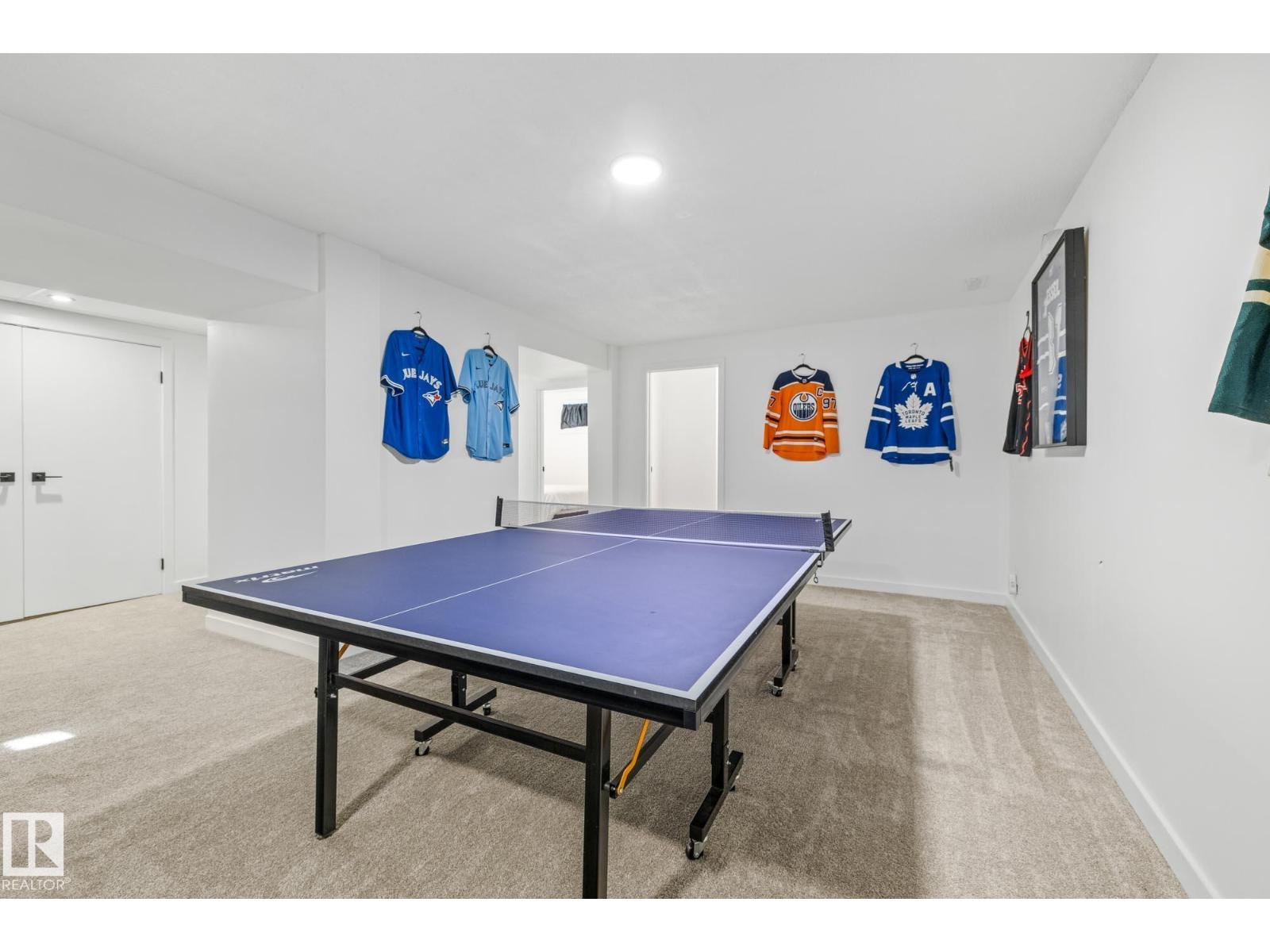 Single Family House Bungalow for Sale in   AV NW Edmonton 