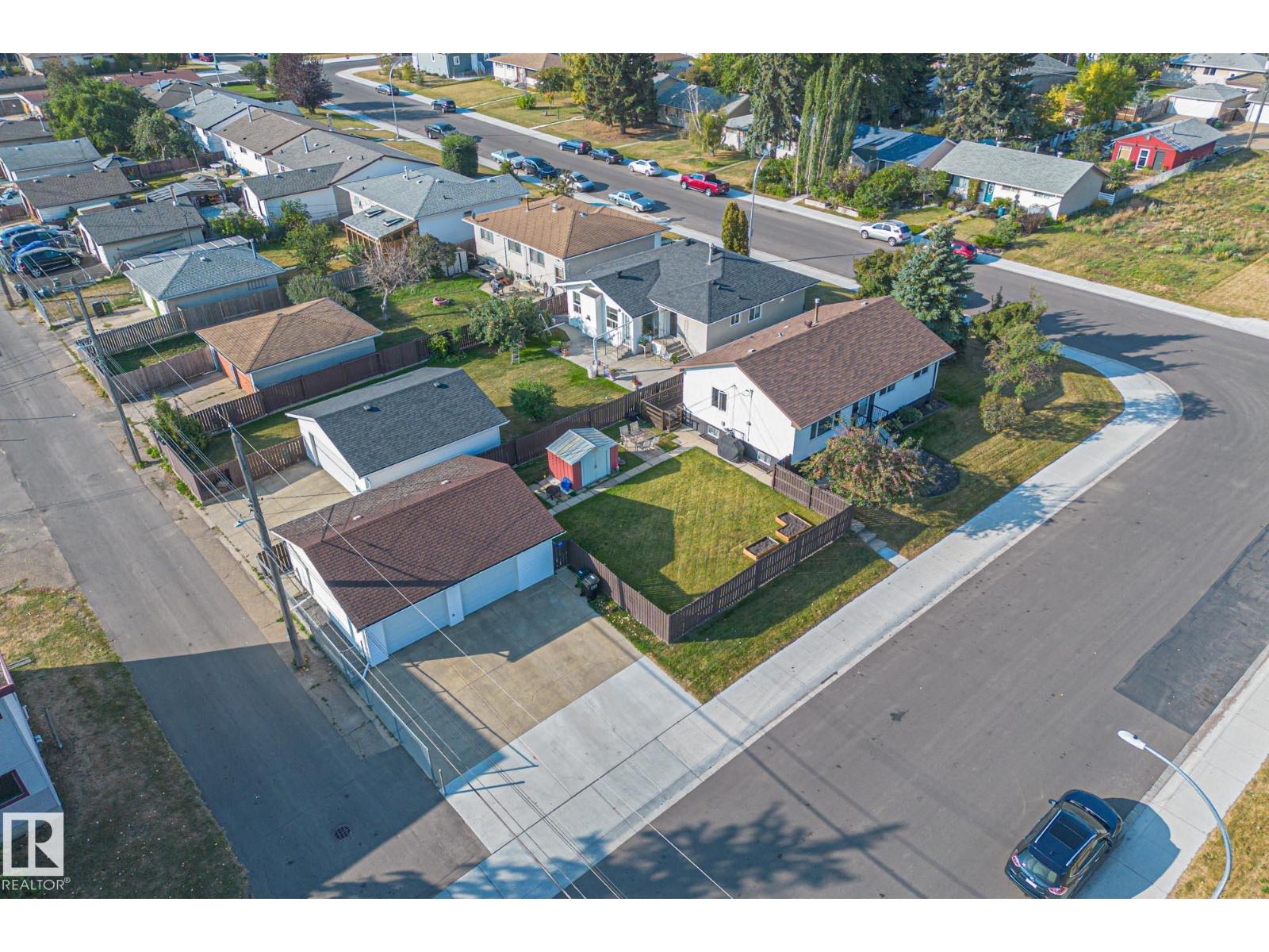 Single Family House Bungalow for Sale in   AV NW Edmonton 