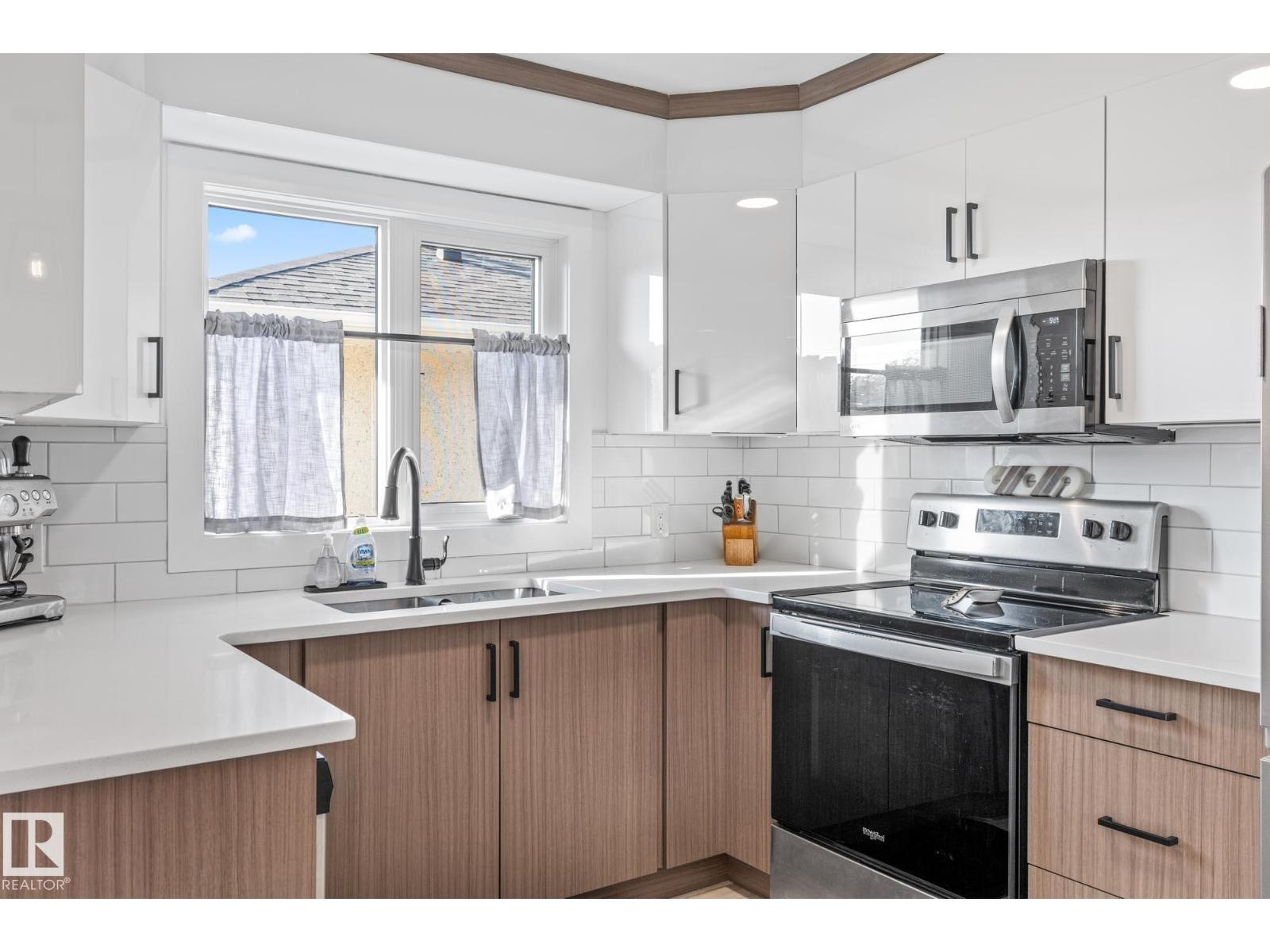 Single Family House Bungalow for Sale in   AV NW Edmonton 